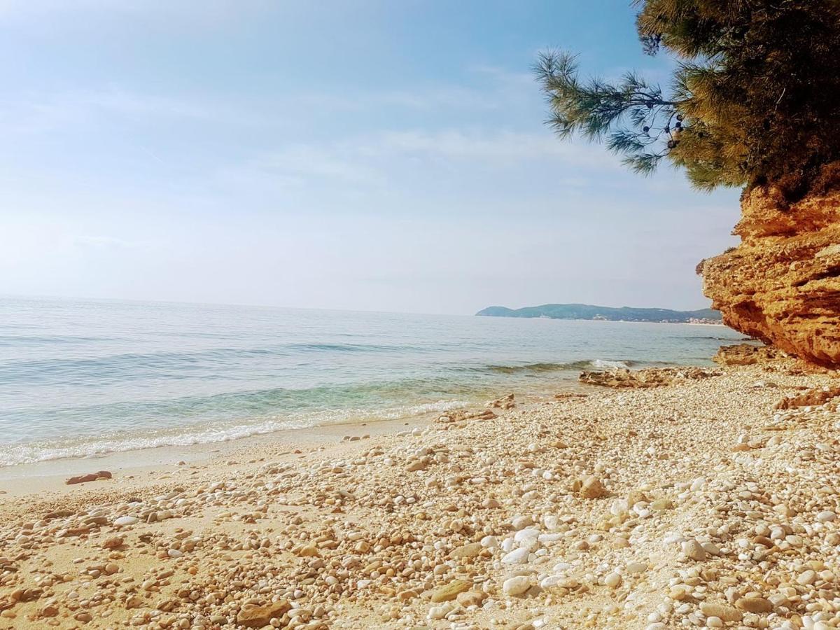 Spitaki Apartments Ποτός Εξωτερικό φωτογραφία